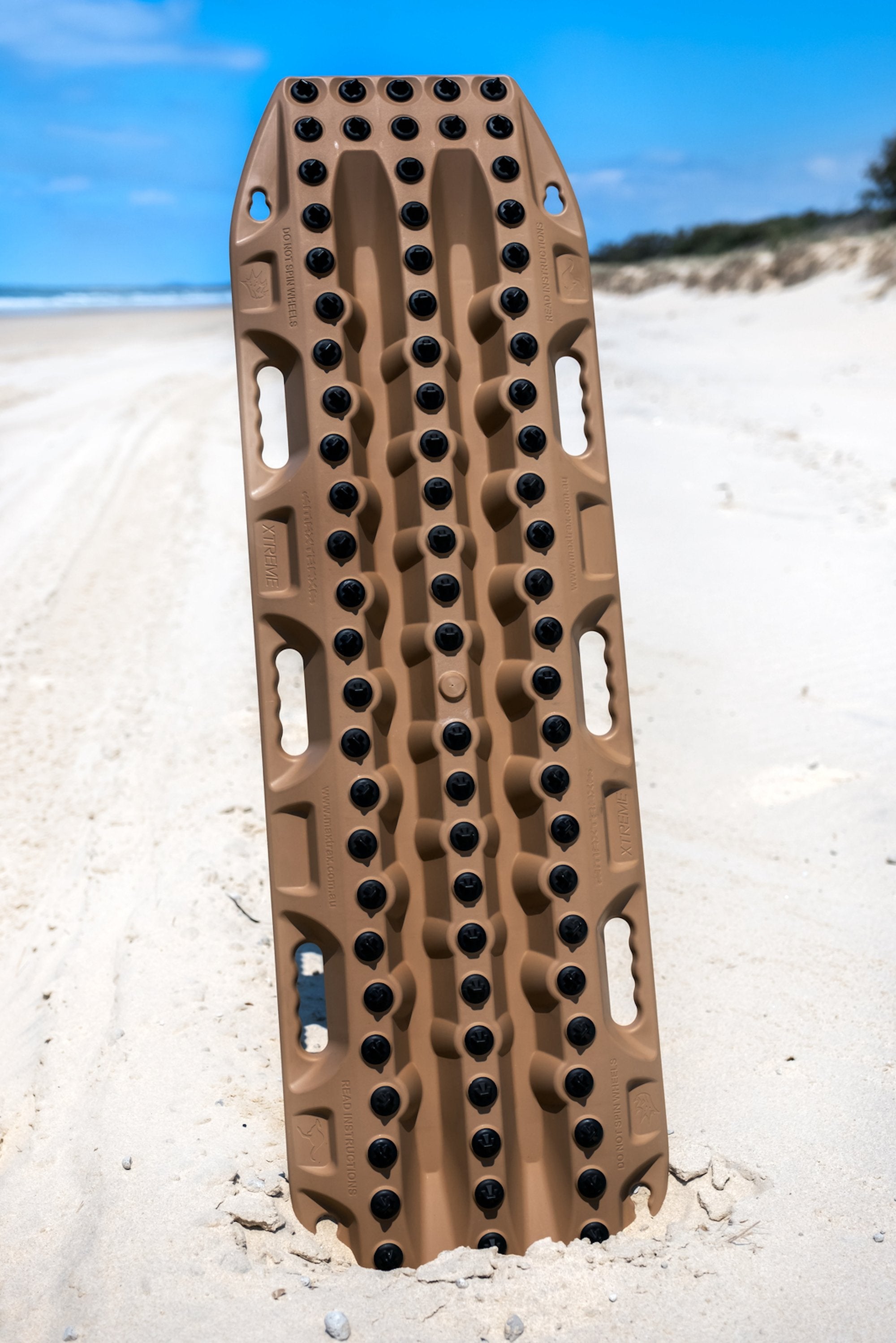 MAXTRAX XTREME Desert Tan Recovery Boards  Recovery Gear MAXTRAX- Adventure Imports